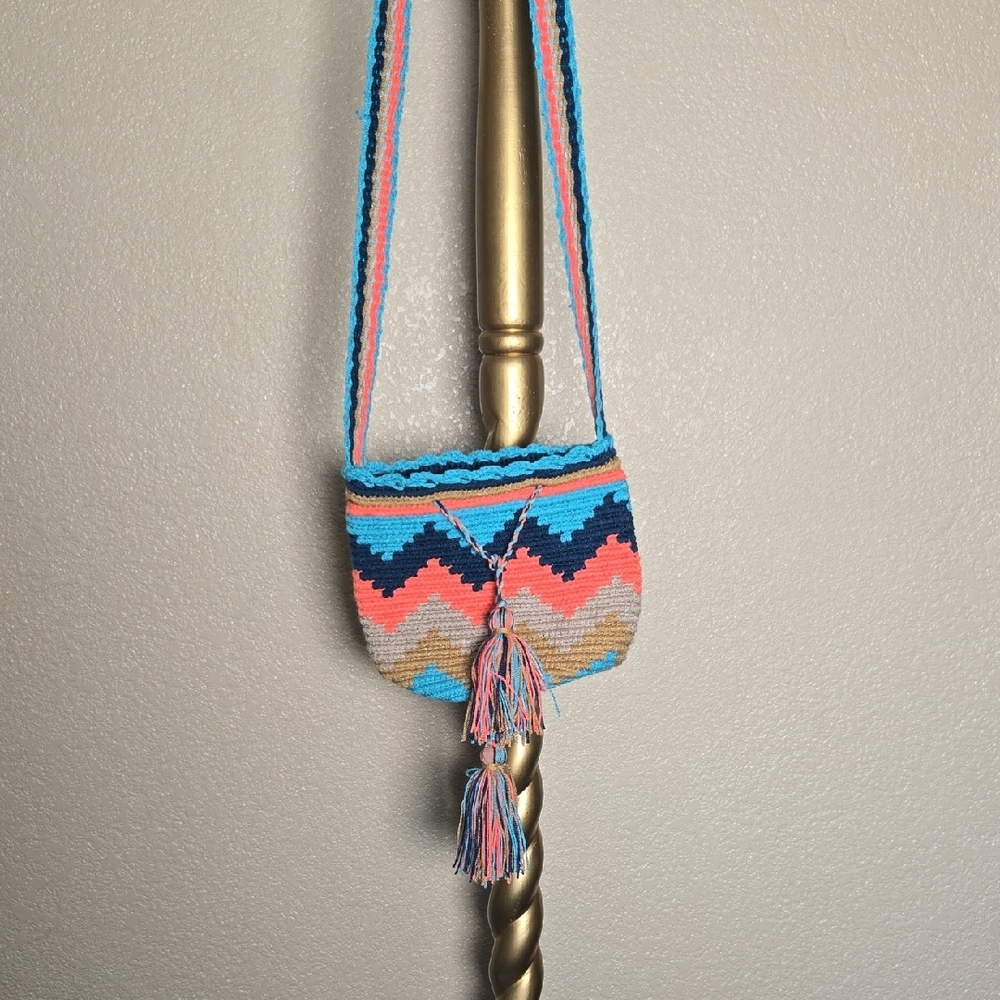 Colorful Chevron Knit Crossbody Bag
